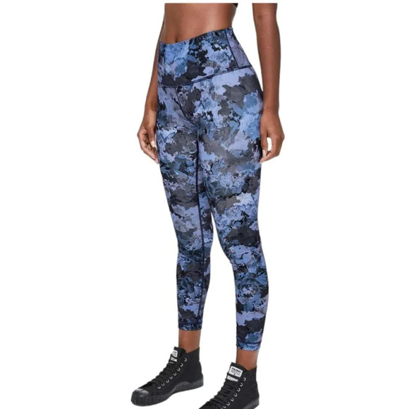 Lululemon Wunder Under High Rise 7/8 Tight 25" Size 4 Screen Camo Multi Luxtreme - Picture 8 of 8